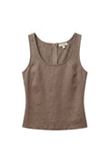 Sleeveless scoop shell